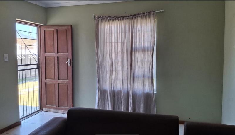 3 Bedroom Property for Sale in Broadlands Village Western Cape
